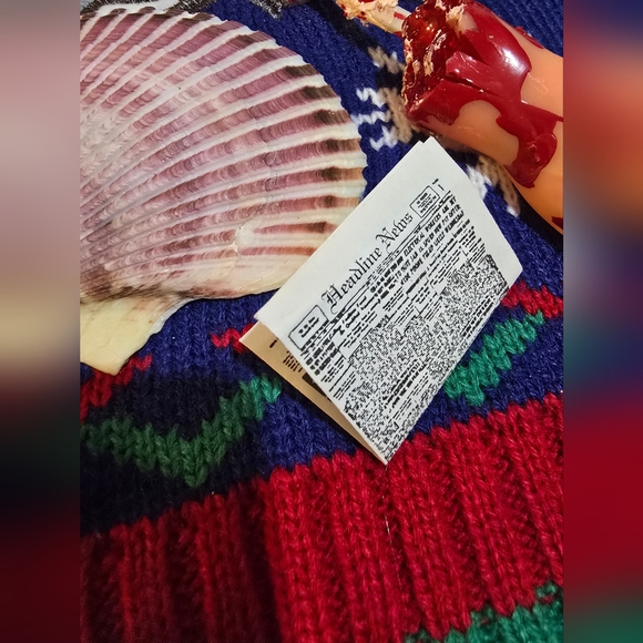 One of a Kind "Sharks Steal Christmas" Sweater Unisex Large - Picture 5 of 15